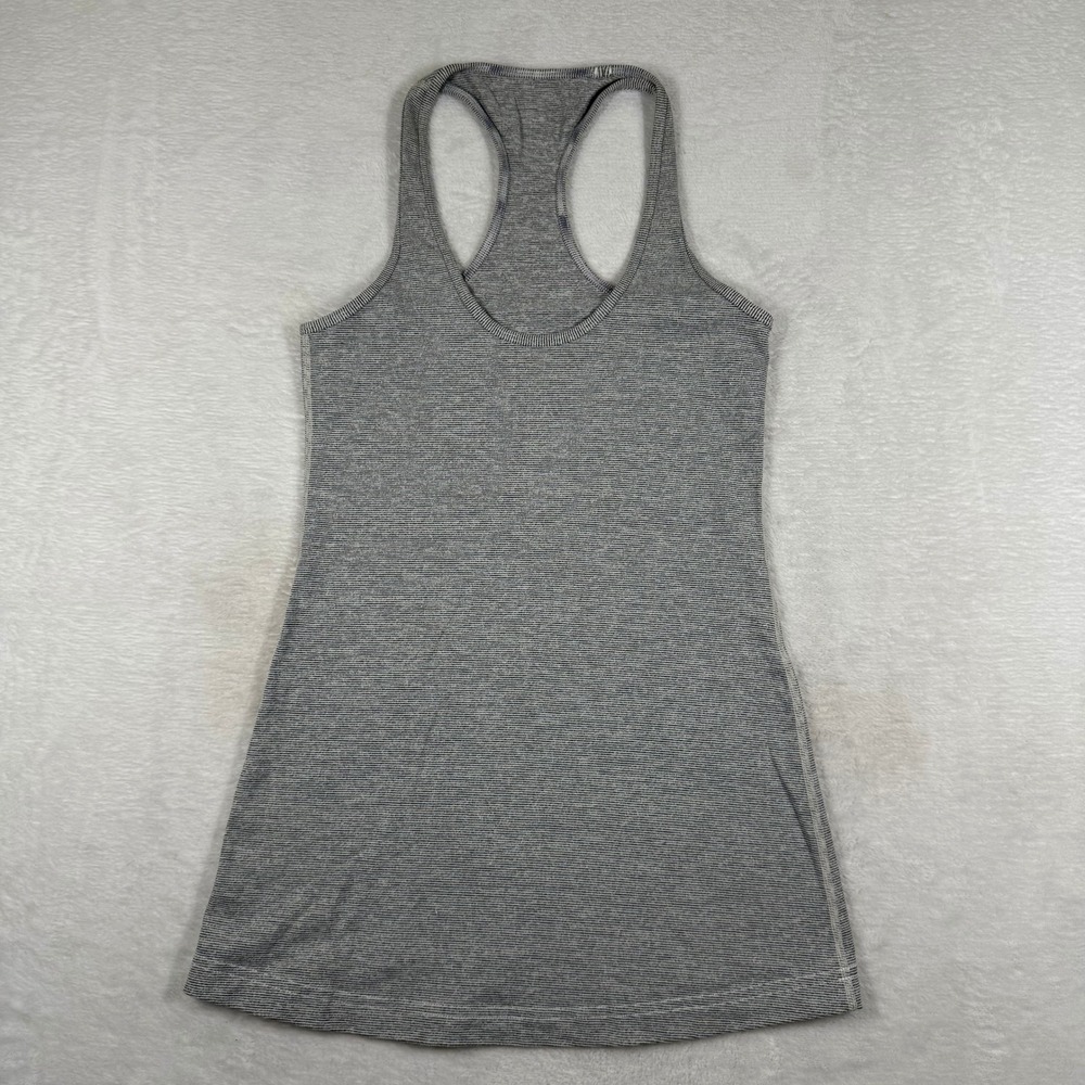Lululemon Cool Racerback Tank Top Gray White Striped Slim Fit Yoga‎ Womens 8880